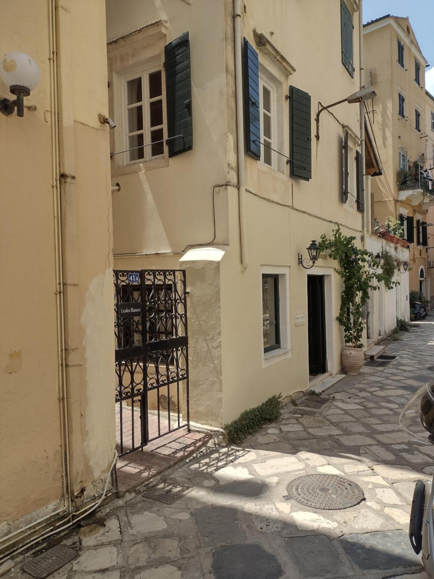 Lenko Bianco Studio By Estia Corfu  Luaran gambar